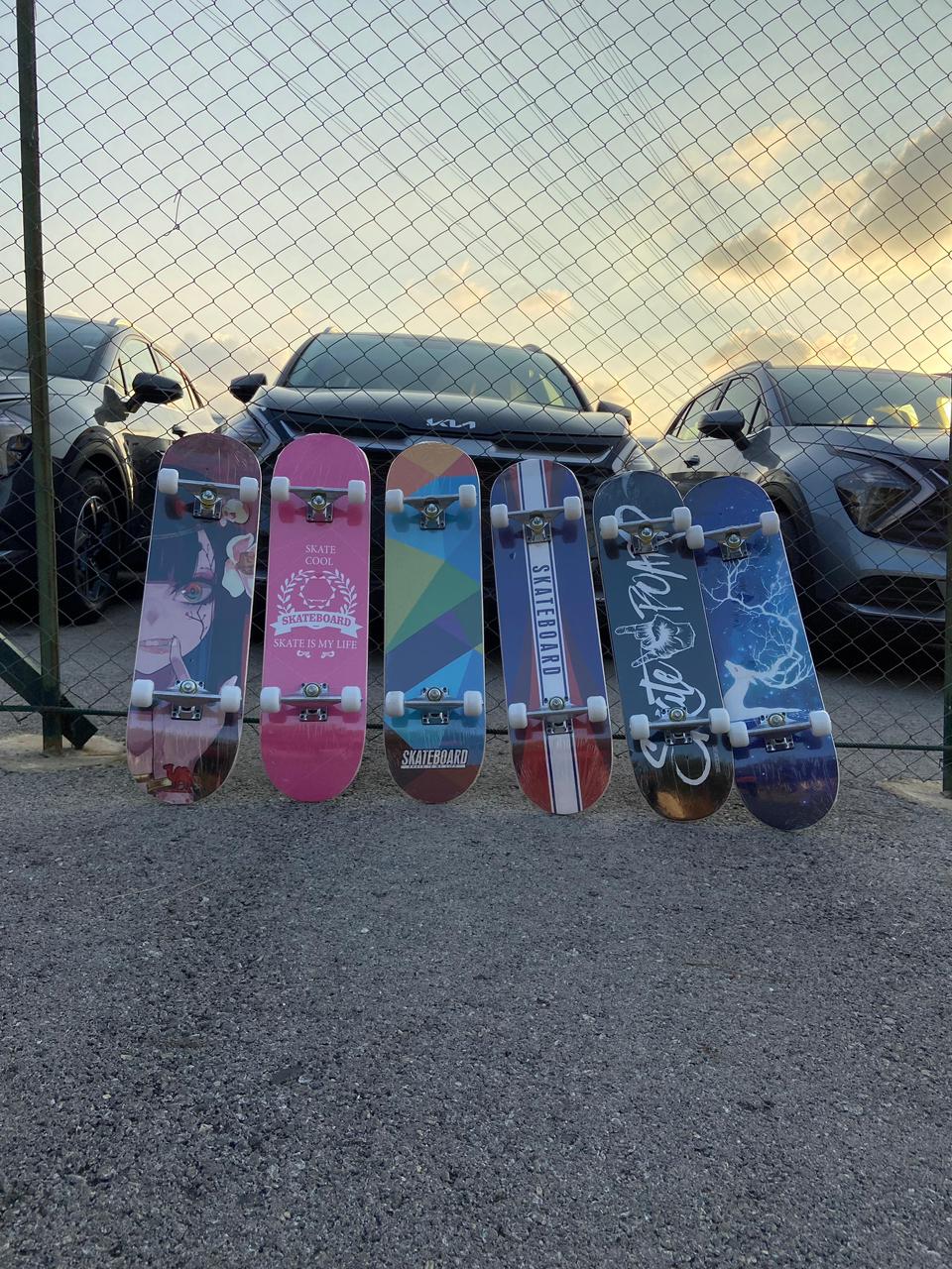 Skateboard Sign Black