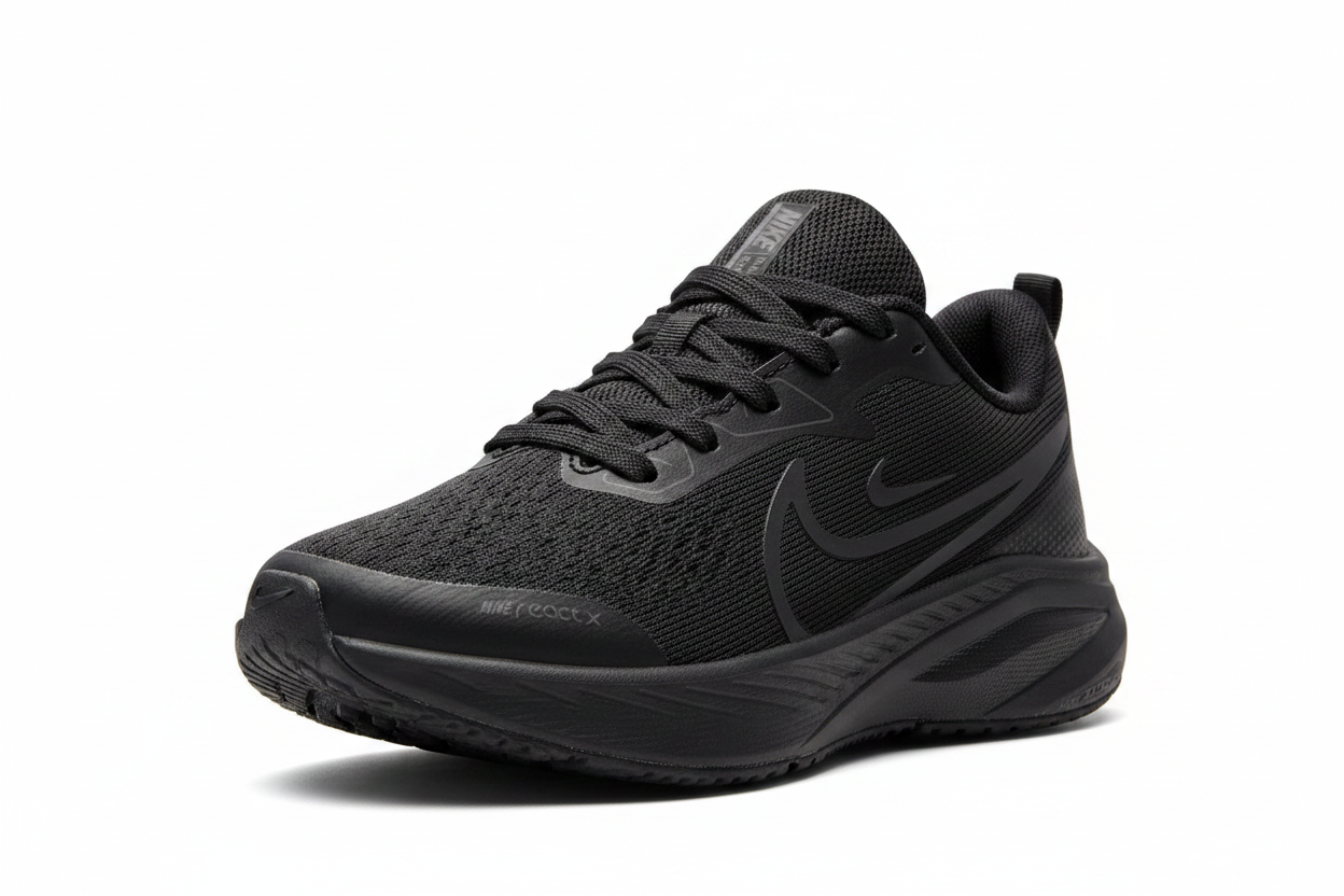 Nike React X Zoom Black - Front Angle