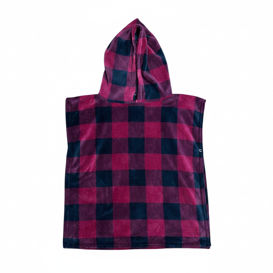 Poncho Furr Carreau Red/Black