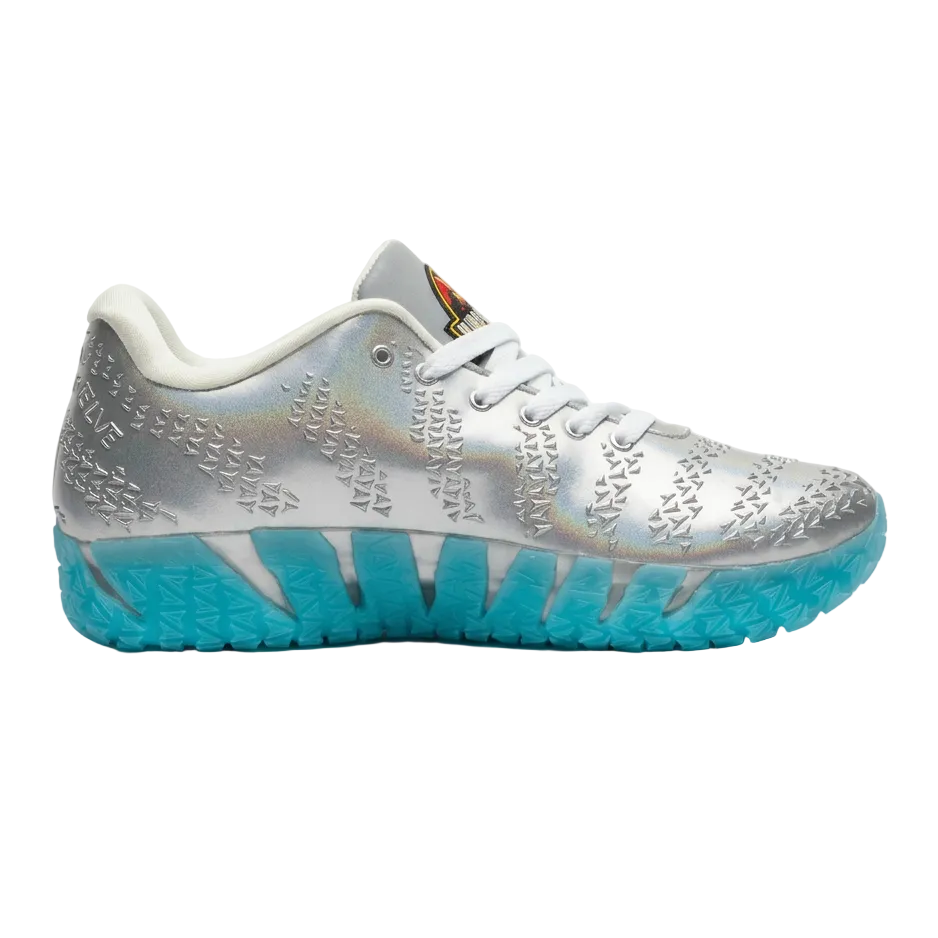 Side-view shoe photo with a clean white background