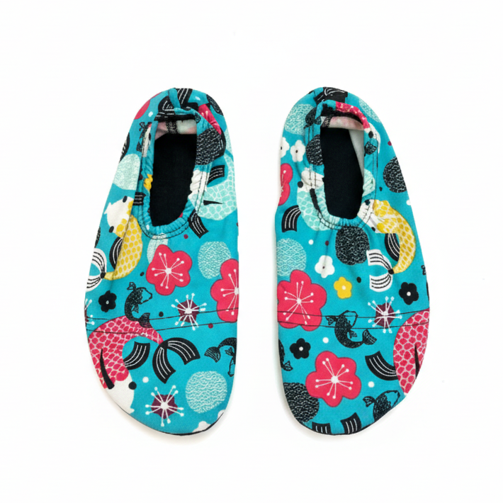 Square beach shoe product image