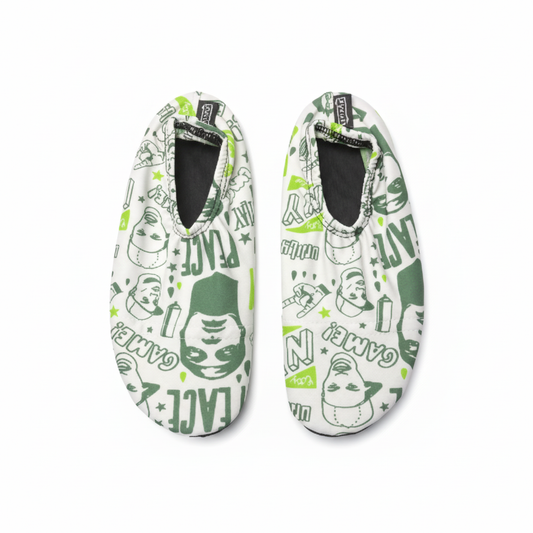 Square version of green faces Flexy Slips